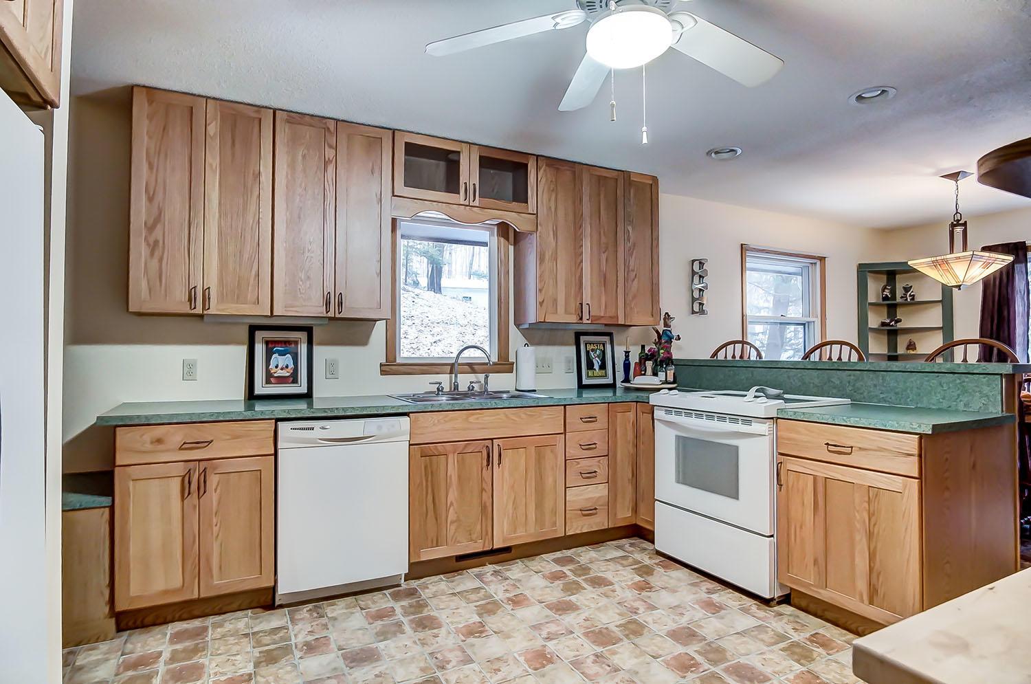570 Cedar Run Road Northeast Newark, OH 43055 - Photo 11 of 39