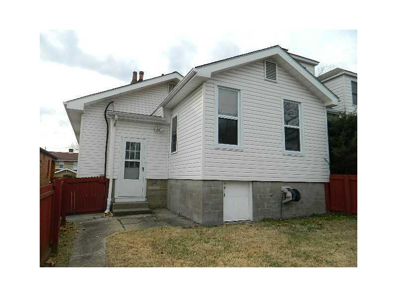 216 Ridgewood Avenue West View, PA 15229 - Photo 10 of 10 Exterior Back.
