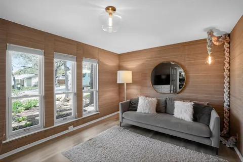 $1,444,000 | 2104 4 Oaks Lane, Austin, TX 78704