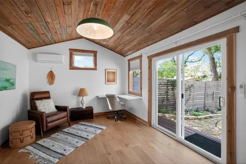 $1,444,000 | 2104 4 Oaks Lane, Austin, TX 78704