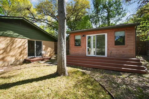 $1,444,000 | 2104 4 Oaks Lane, Austin, TX 78704