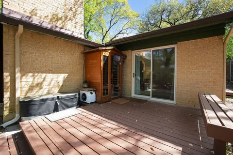 $1,444,000 | 2104 4 Oaks Lane, Austin, TX 78704