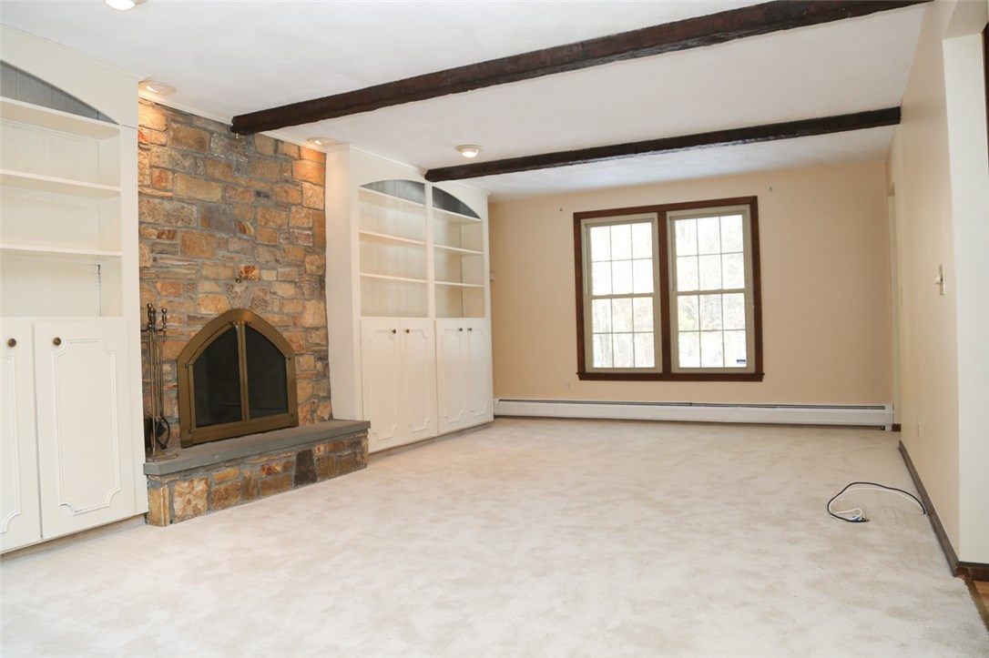 98 Rustic Acre Drive Glocester, RI 02814 - Photo 20 of 40 Gallery Image 20