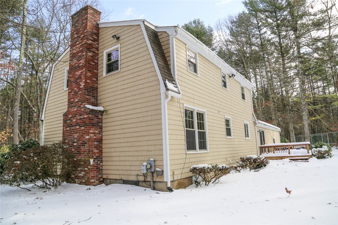 98 Rustic Acre Drive Glocester, RI 02814 - Photo 34 of 40 Gallery Image 34