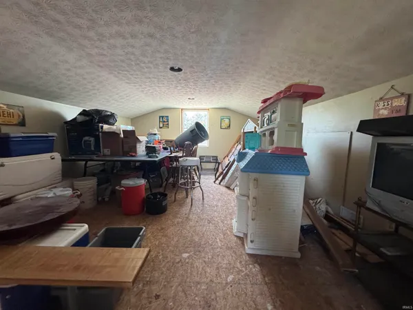 $460,900 | 1732 South 275th Street West, Bloomfield, IN 47424