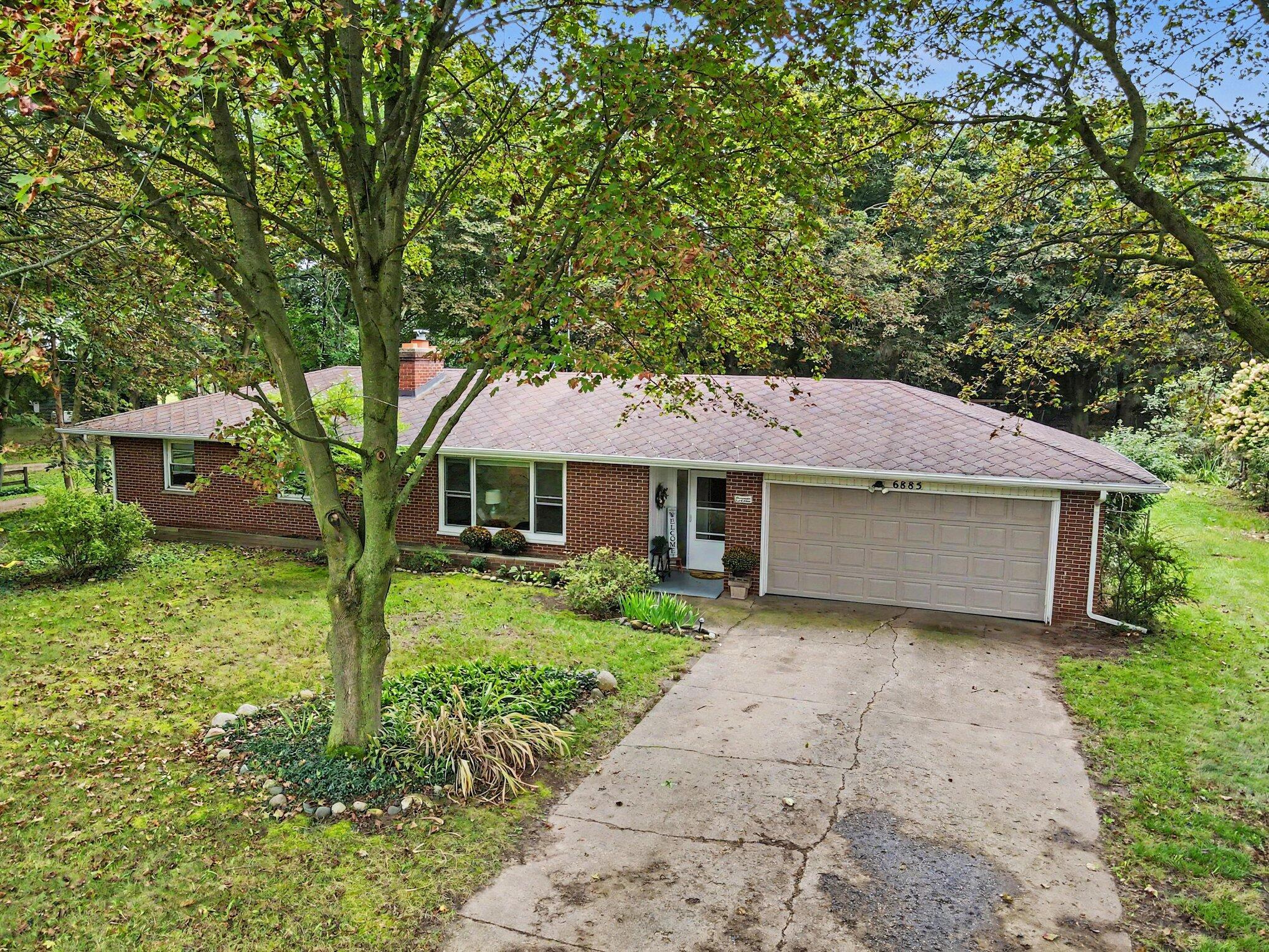 6885 Ravine Road Kalamazoo, MI 49009 - Photo 2 of 36 032_file_7423