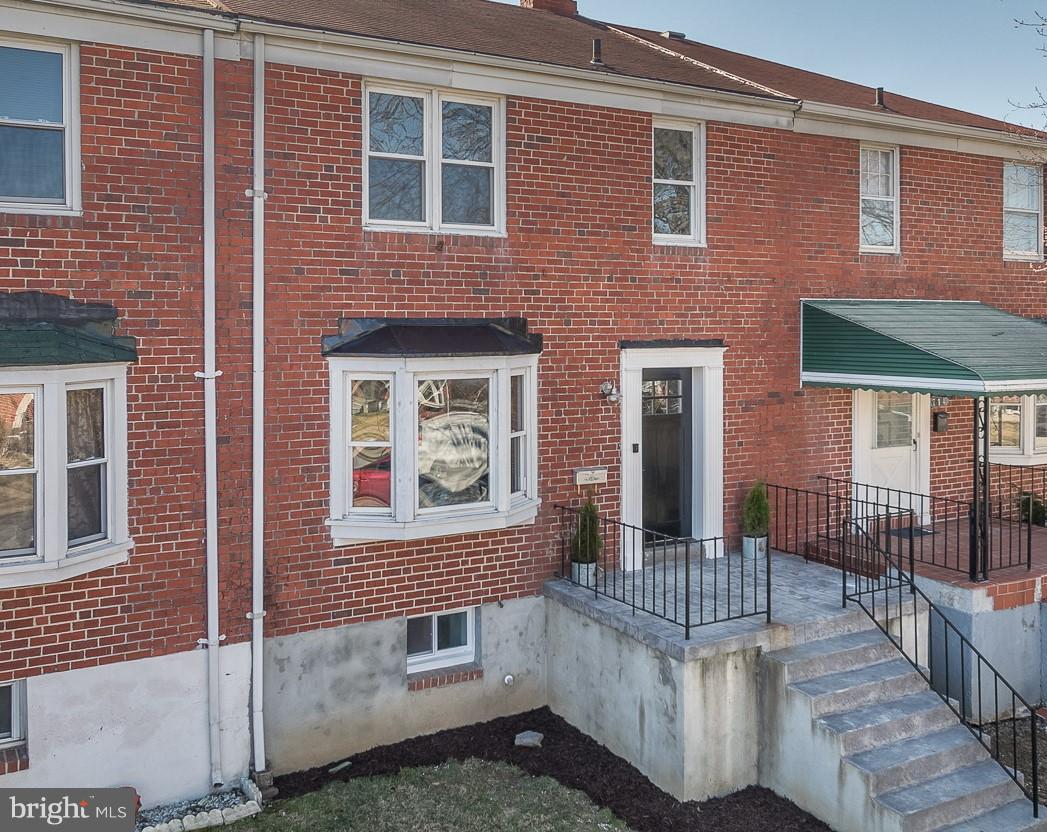712 Stamford Road Baltimore, MD 21229 - Photo 2 of 28 Exterior (Front)