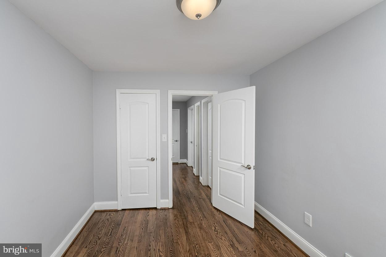712 Stamford Road Baltimore, MD 21229 - Photo 20 of 28 Bedroom