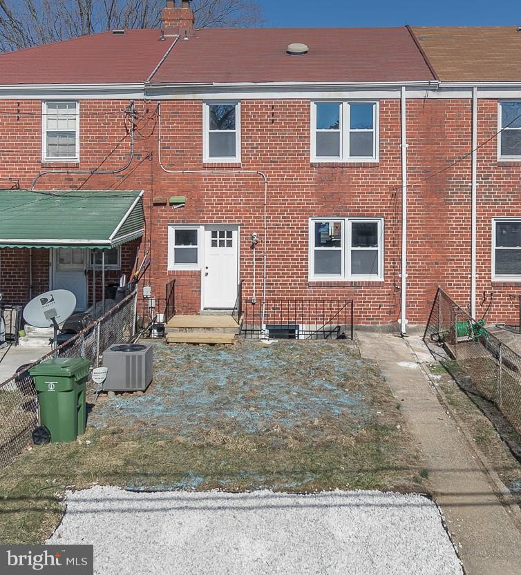 712 Stamford Road Baltimore, MD 21229 - Photo 28 of 28 Exterior (Rear)
