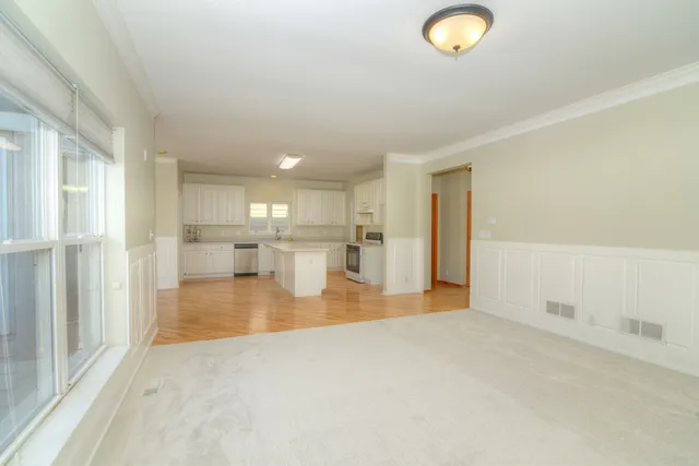 $464,900 | 39W380 Armstrong Lane, Geneva, IL 60134