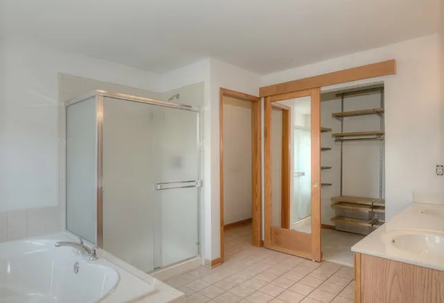 $464,900 | 39W380 Armstrong Lane, Geneva, IL 60134