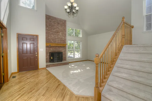 $464,900 | 39W380 Armstrong Lane, Geneva, IL 60134