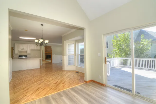 $464,900 | 39W380 Armstrong Lane, Geneva, IL 60134