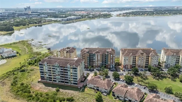 $540,000 | 8749 The Esplanade, Unit 6, Orlando, FL 32836