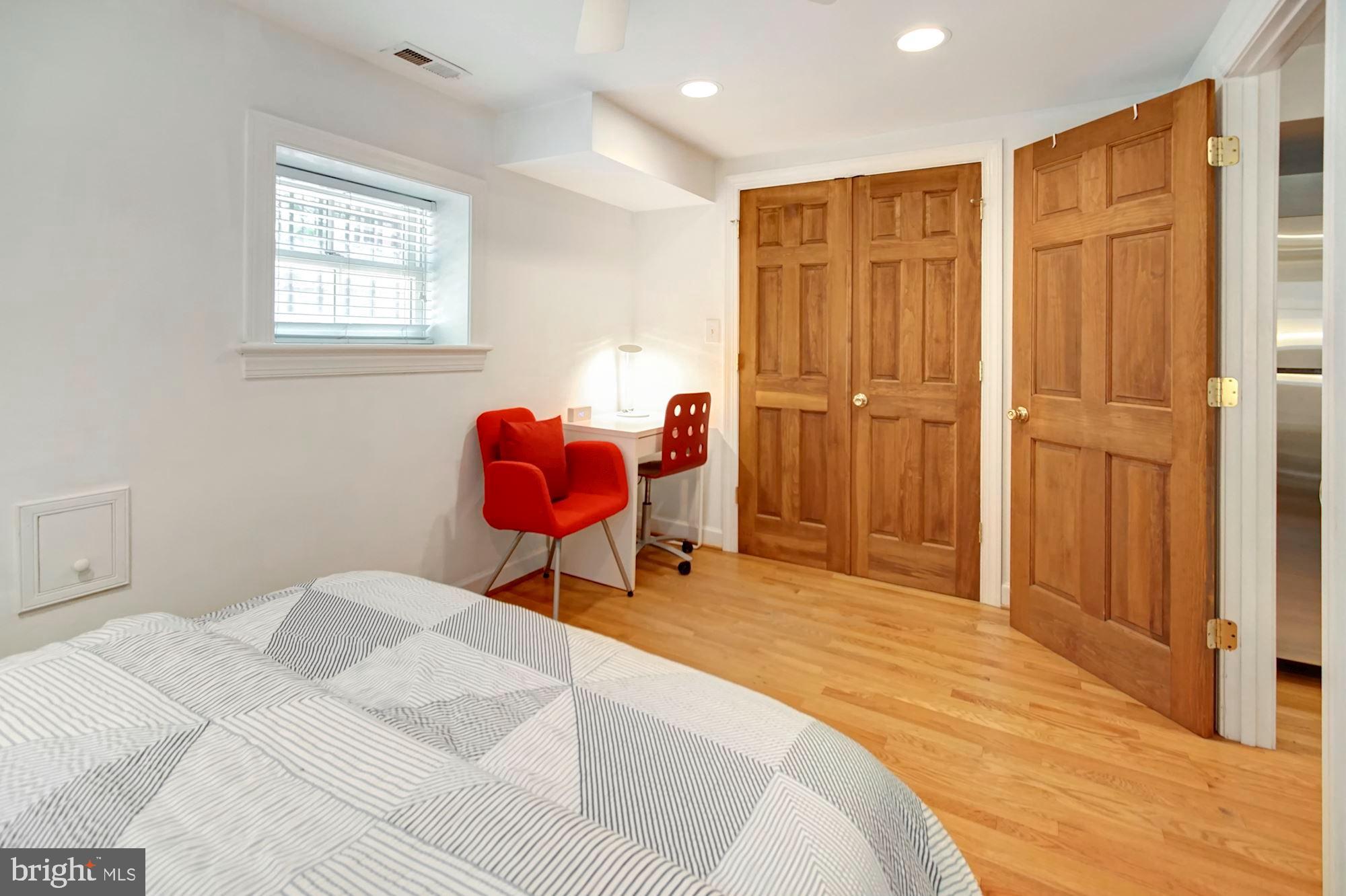1421 Q Street Northwest, Unit 3 Washington, DC 20009 - Photo 18 of 27