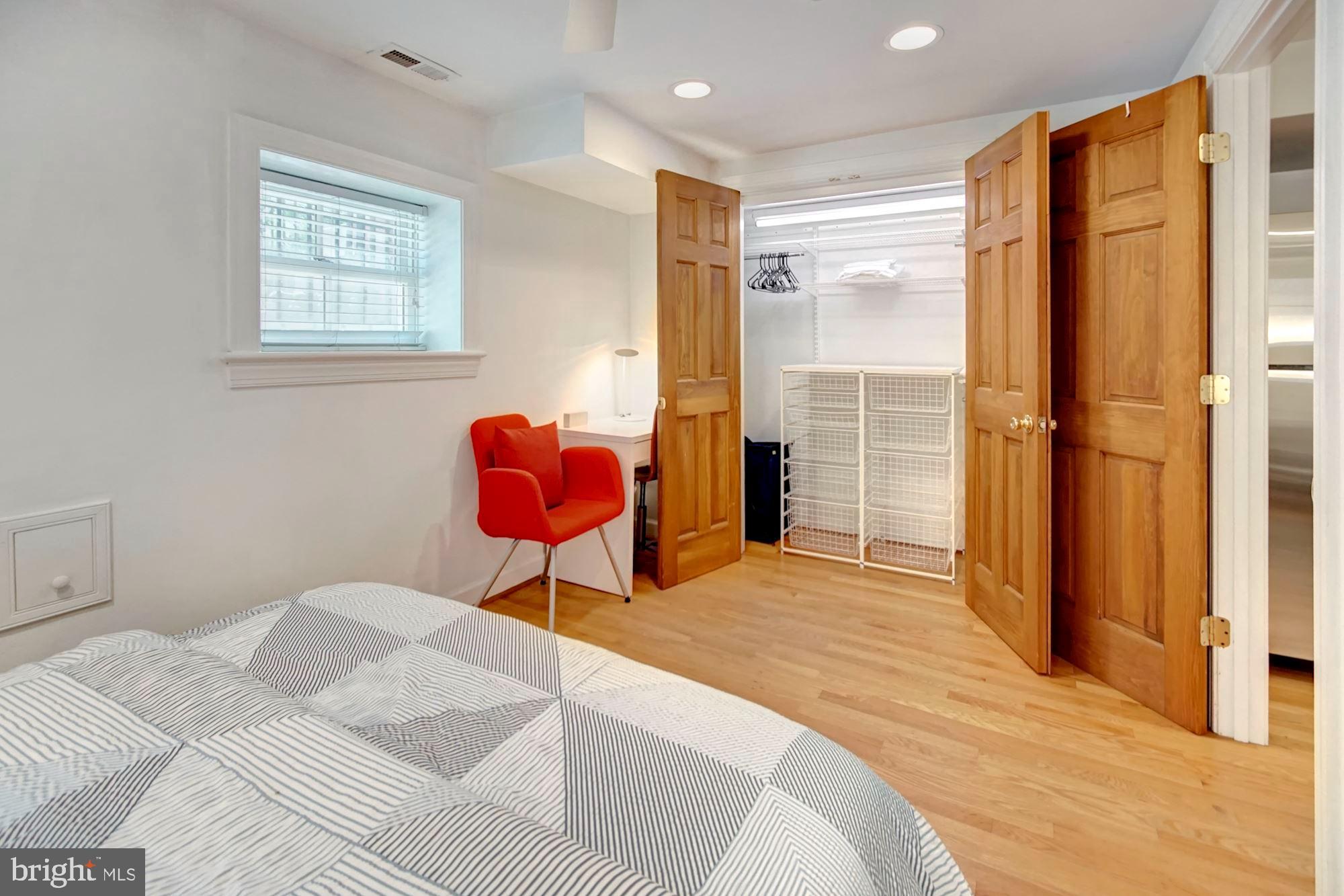 1421 Q Street Northwest, Unit 3 Washington, DC 20009 - Photo 19 of 27