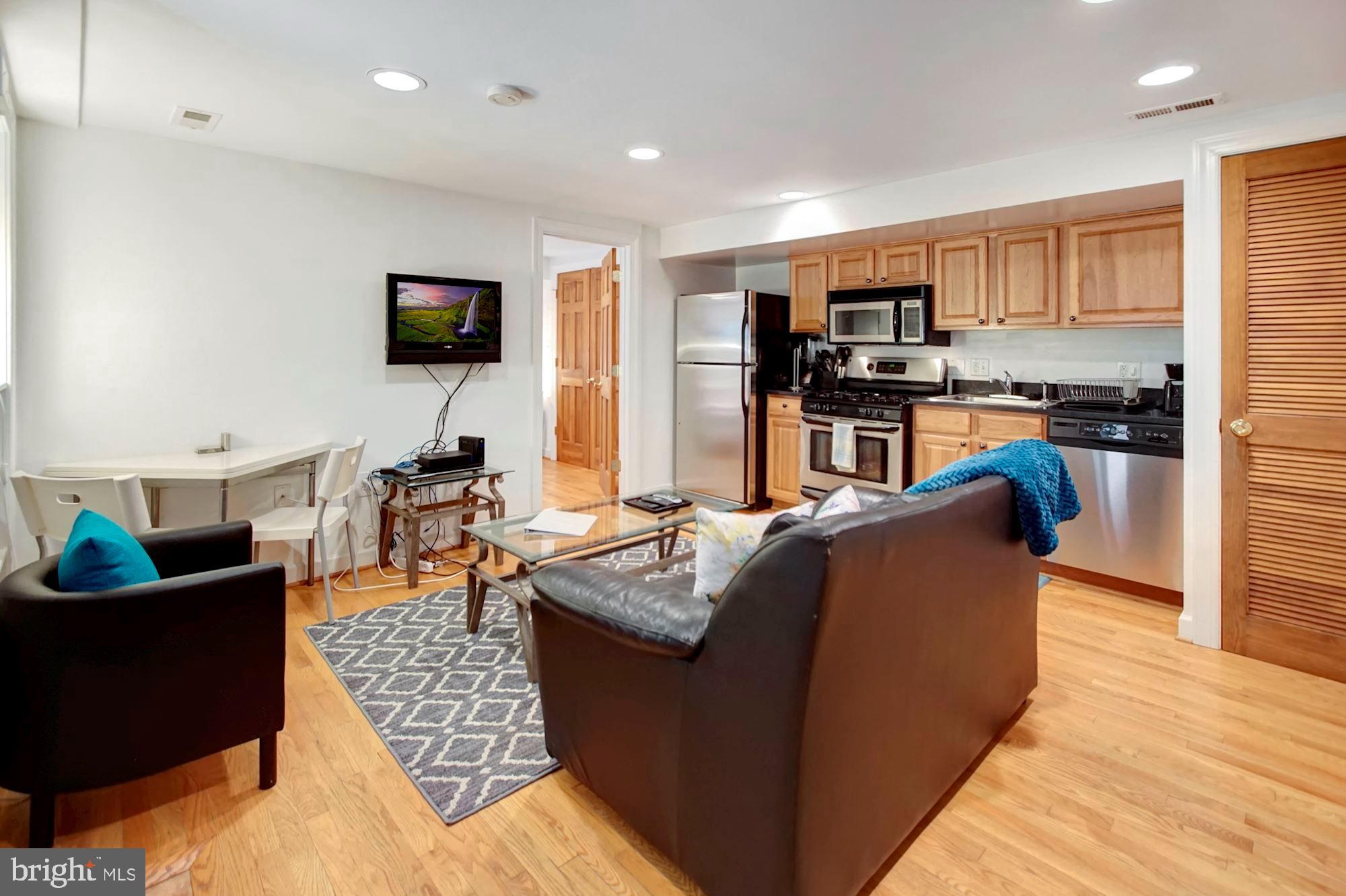 1421 Q Street Northwest, Unit 3 Washington, DC 20009 - Photo 3 of 27