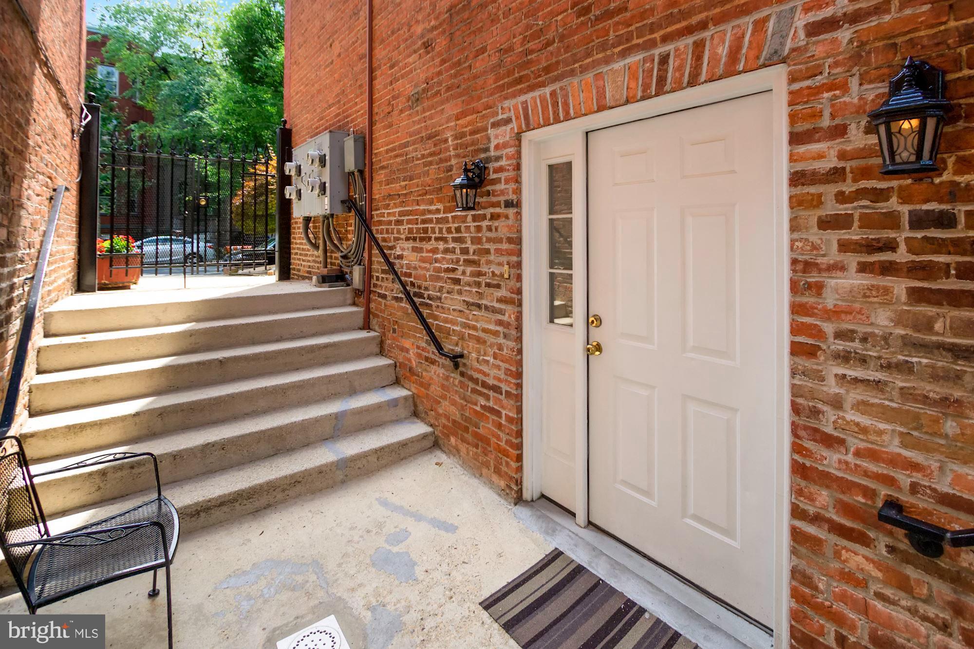 1421 Q Street Northwest, Unit 3 Washington, DC 20009 - Photo 24 of 27