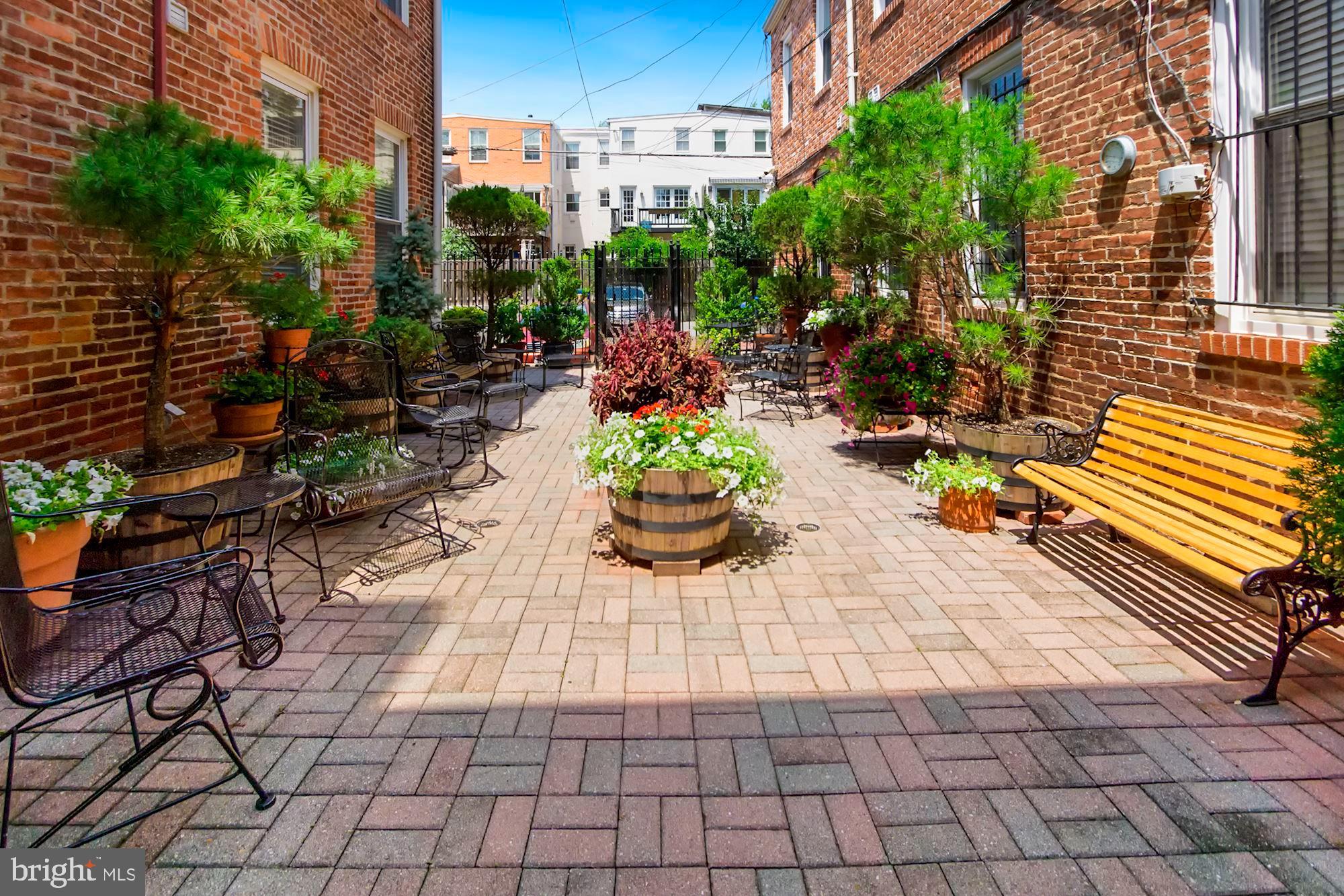 1421 Q Street Northwest, Unit 3 Washington, DC 20009 - Photo 25 of 27