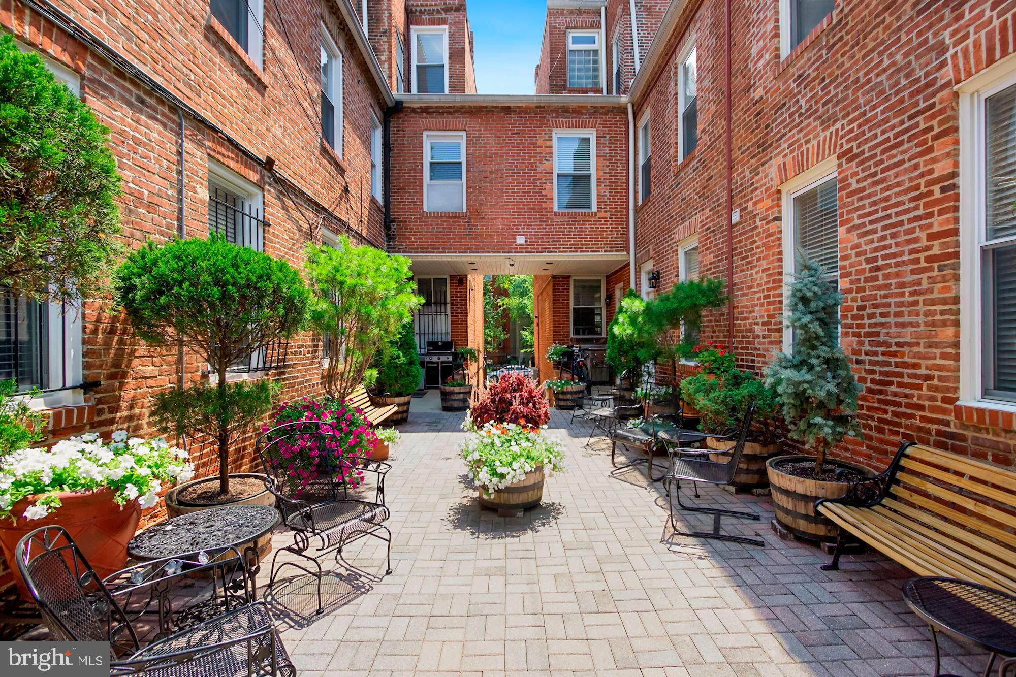 1421 Q Street Northwest, Unit 3 Washington, DC 20009 - Photo 26 of 27