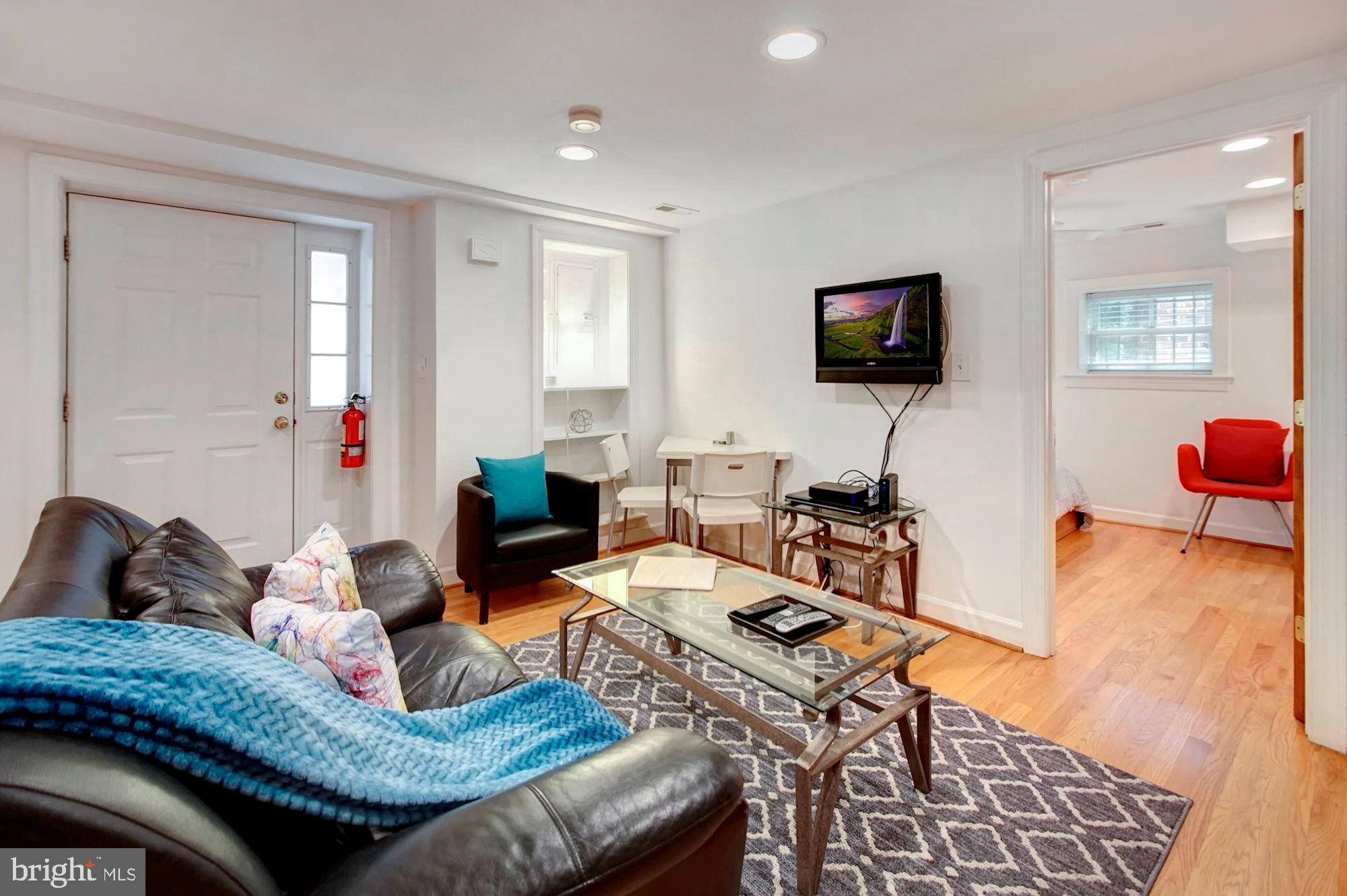 1421 Q Street Northwest, Unit 3 Washington, DC 20009 - Photo 5 of 27