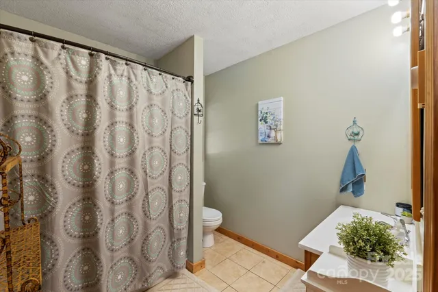 $367,500 | 23 Mountain Meadow Lane, Canton, NC 28716