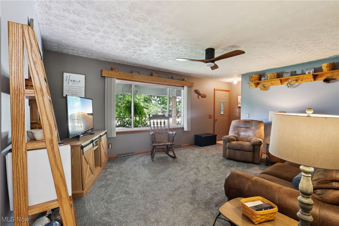 5603 Columbia Road Medina, OH 44256 - Photo 5 of 48 Gallery Image 5