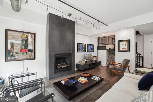 $1,549,000 | 1440 Church Street Northwest, Unit 605, Washington, DC 20005