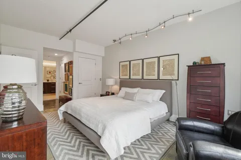 $1,549,000 | 1440 Church Street Northwest, Unit 605, Washington, DC 20005