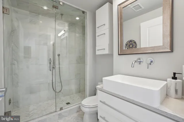 $1,549,000 | 1440 Church Street Northwest, Unit 605, Washington, DC 20005