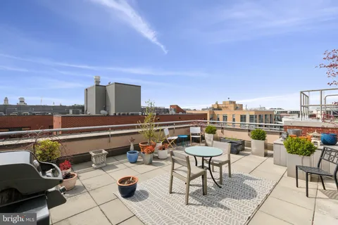 $1,549,000 | 1440 Church Street Northwest, Unit 605, Washington, DC 20005