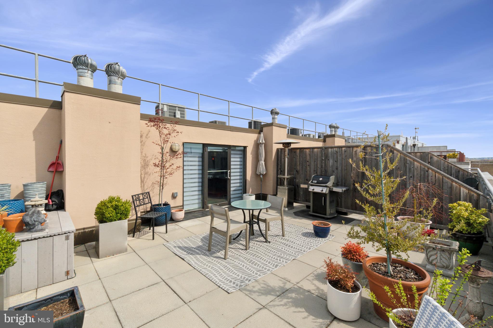 1440 Church Street Northwest, Unit 605 Washington, DC 20005 - Photo 33 of 35