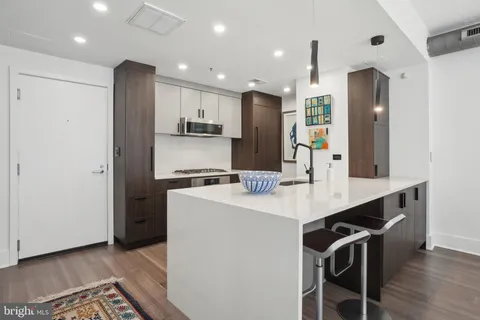 $1,549,000 | 1440 Church Street Northwest, Unit 605, Washington, DC 20005