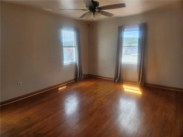 $1,600 | 2448 Mill Street, Aliquippa, PA 15001