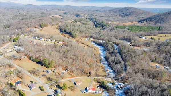 $197,950 | 0 Ridgecrest Road, Hardy, VA 24101