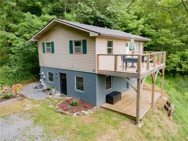 $399,000 | 280 Lynn Hill Road, Boone, NC 28607