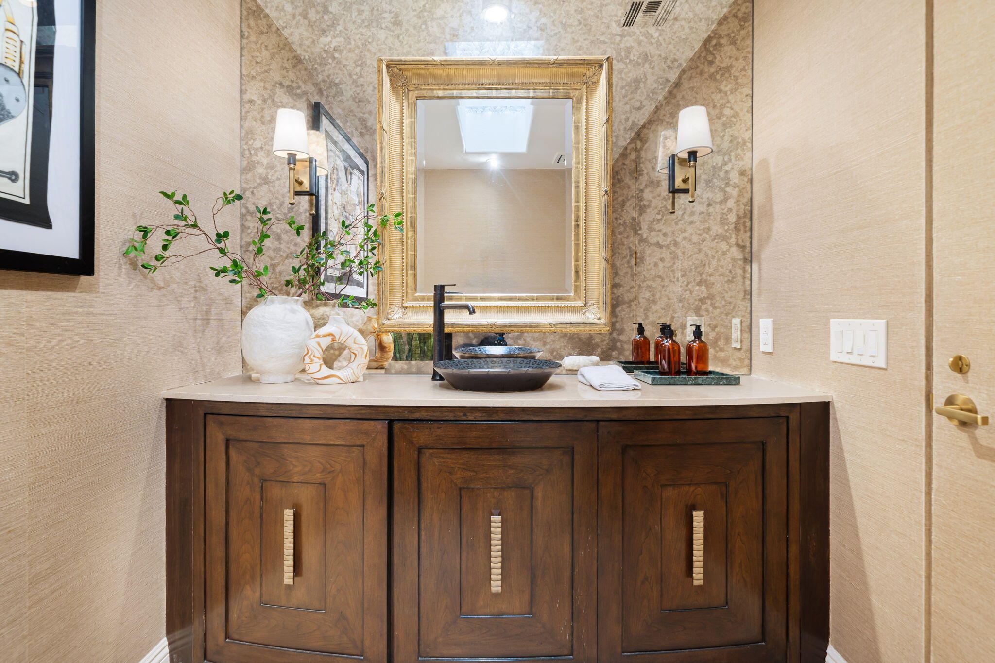 74 Mayfair Drive Rancho Mirage, CA 92270 - Photo 36 of 64 Powder room