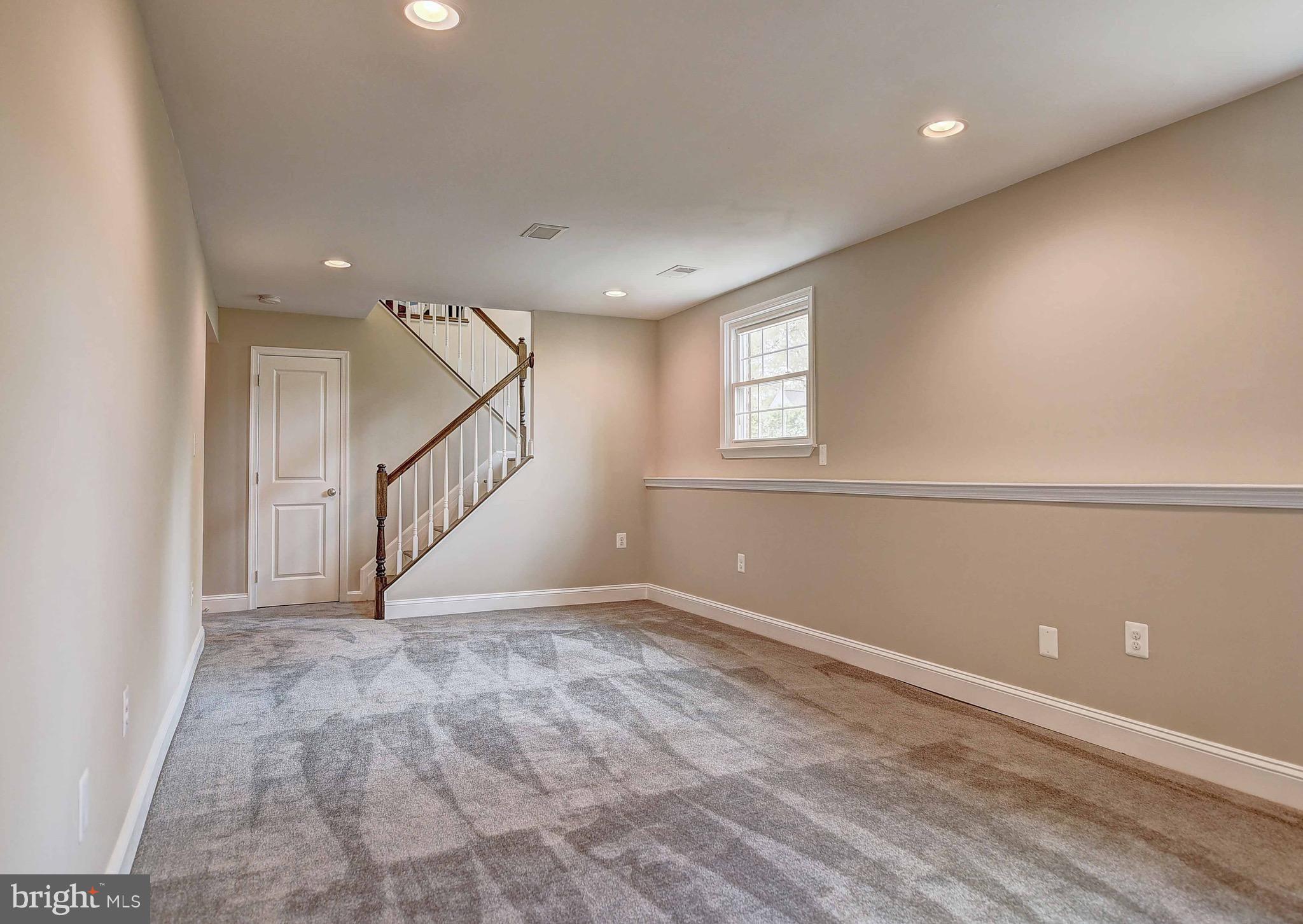 114 Kingbrook Road Linthicum, MD 21090 - Photo 18 of 24 Family Room