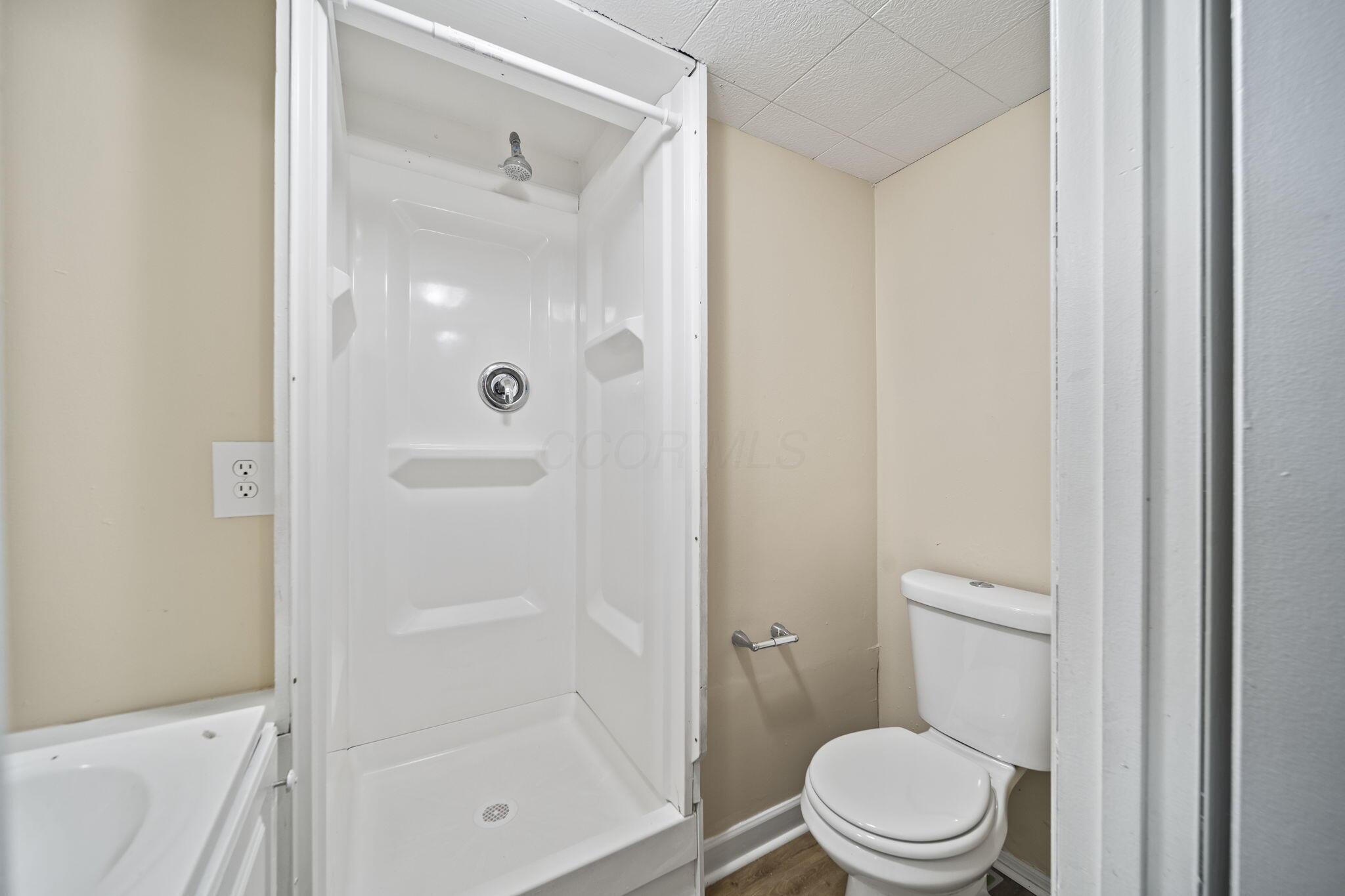 5220 Refugee Road Columbus, OH 43232 - Photo 38 of 48 38-web-or-mls-A7409986