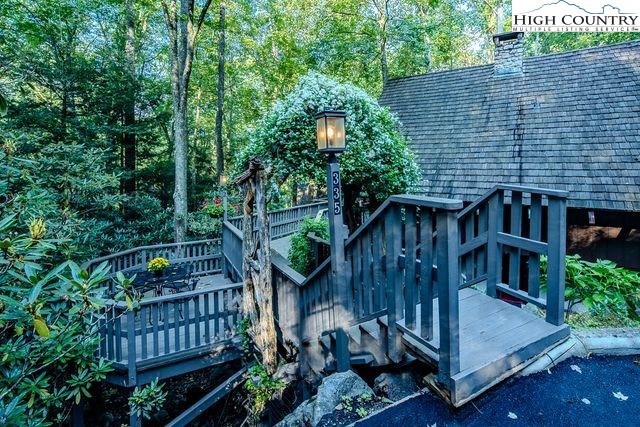 335 Cherry Drive Boone, NC 28607 - Photo 3 of 32