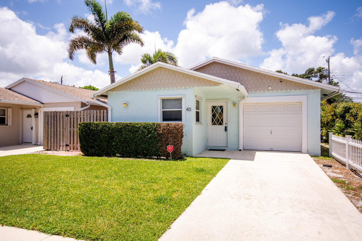 141 East Riverside Drive, Unit 40 Jupiter, FL 33469 - Photo 1 of 27 Front of Home