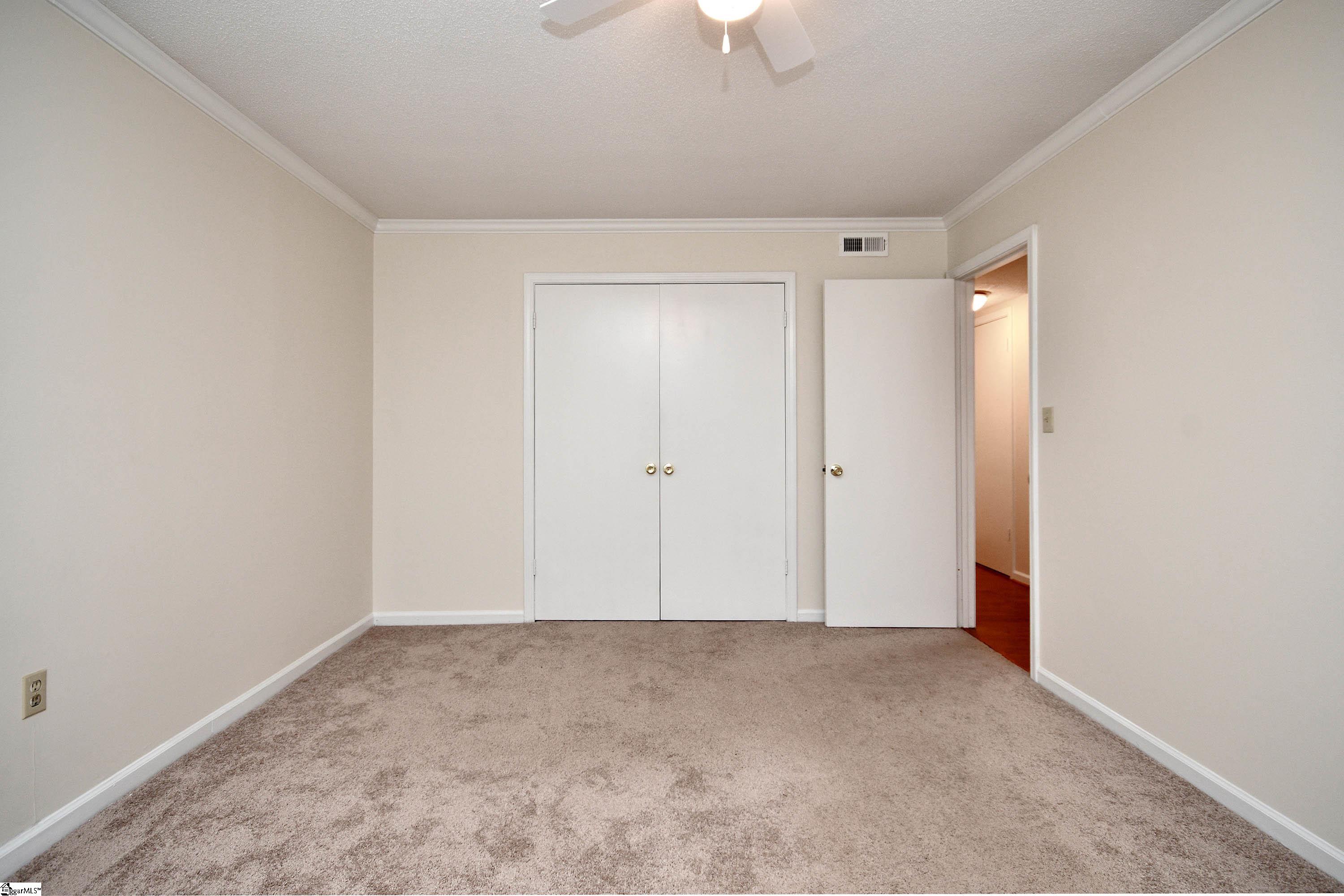 925 Cleveland Street, Unit 225 Greenville, SC 29601 - Photo 13 of 39