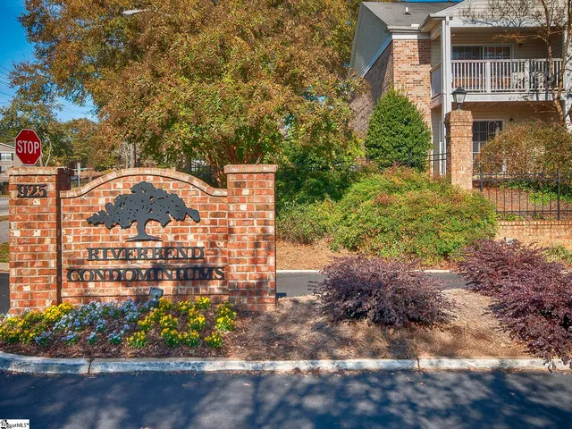 $269,000 | 925 Cleveland Street, Unit 225, Greenville, SC 29601