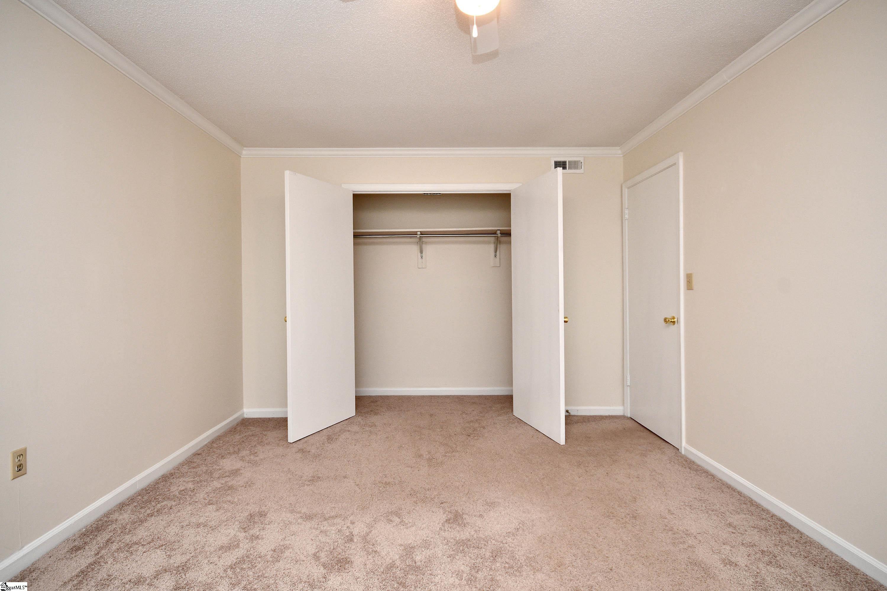 925 Cleveland Street, Unit 225 Greenville, SC 29601 - Photo 20 of 39