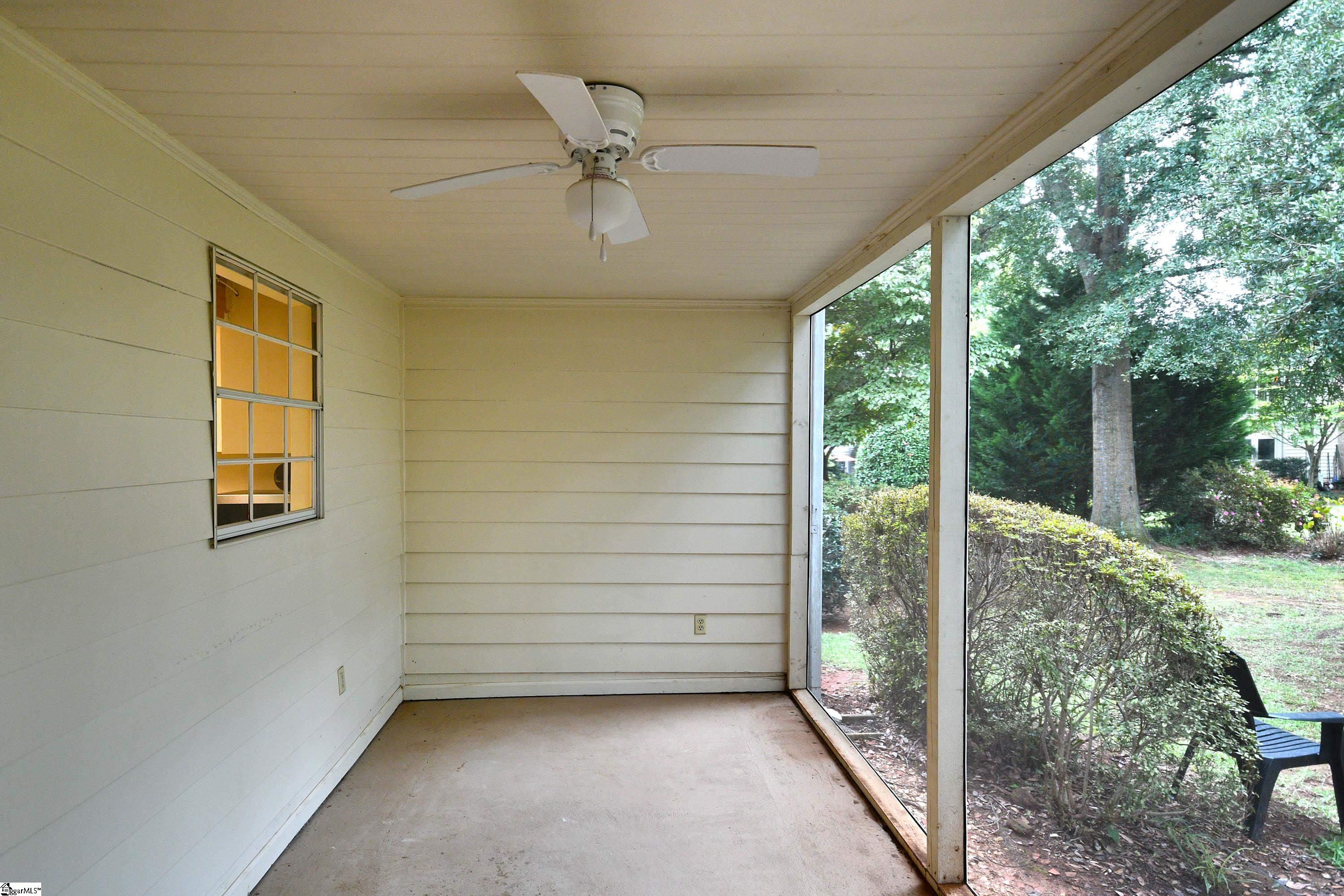 925 Cleveland Street, Unit 225 Greenville, SC 29601 - Photo 28 of 39