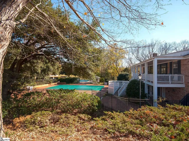 $274,900 | 925 Cleveland Street, Unit 225, Greenville, SC 29601