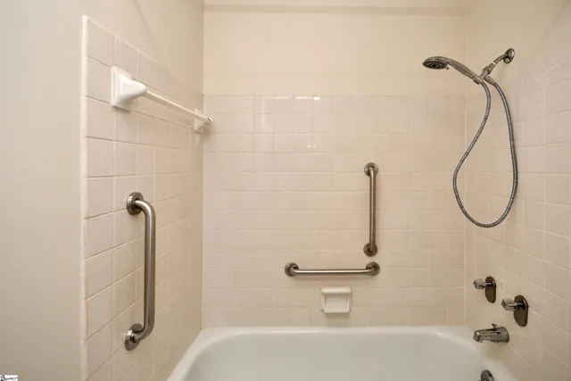 $269,000 | 925 Cleveland Street, Unit 225, Greenville, SC 29601