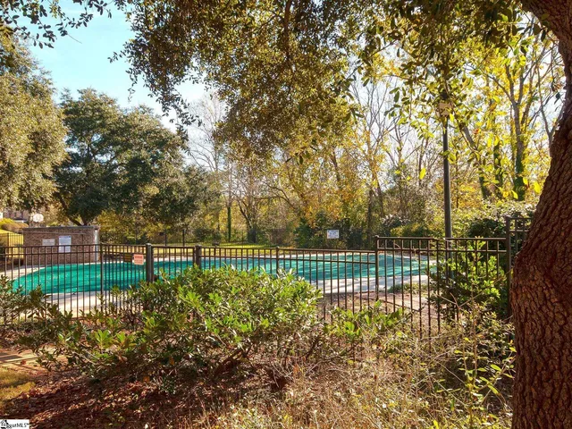 $269,000 | 925 Cleveland Street, Unit 225, Greenville, SC 29601