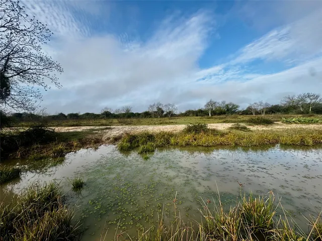 $425,000 | 13340 Highway 172, La Ward, TX 77970