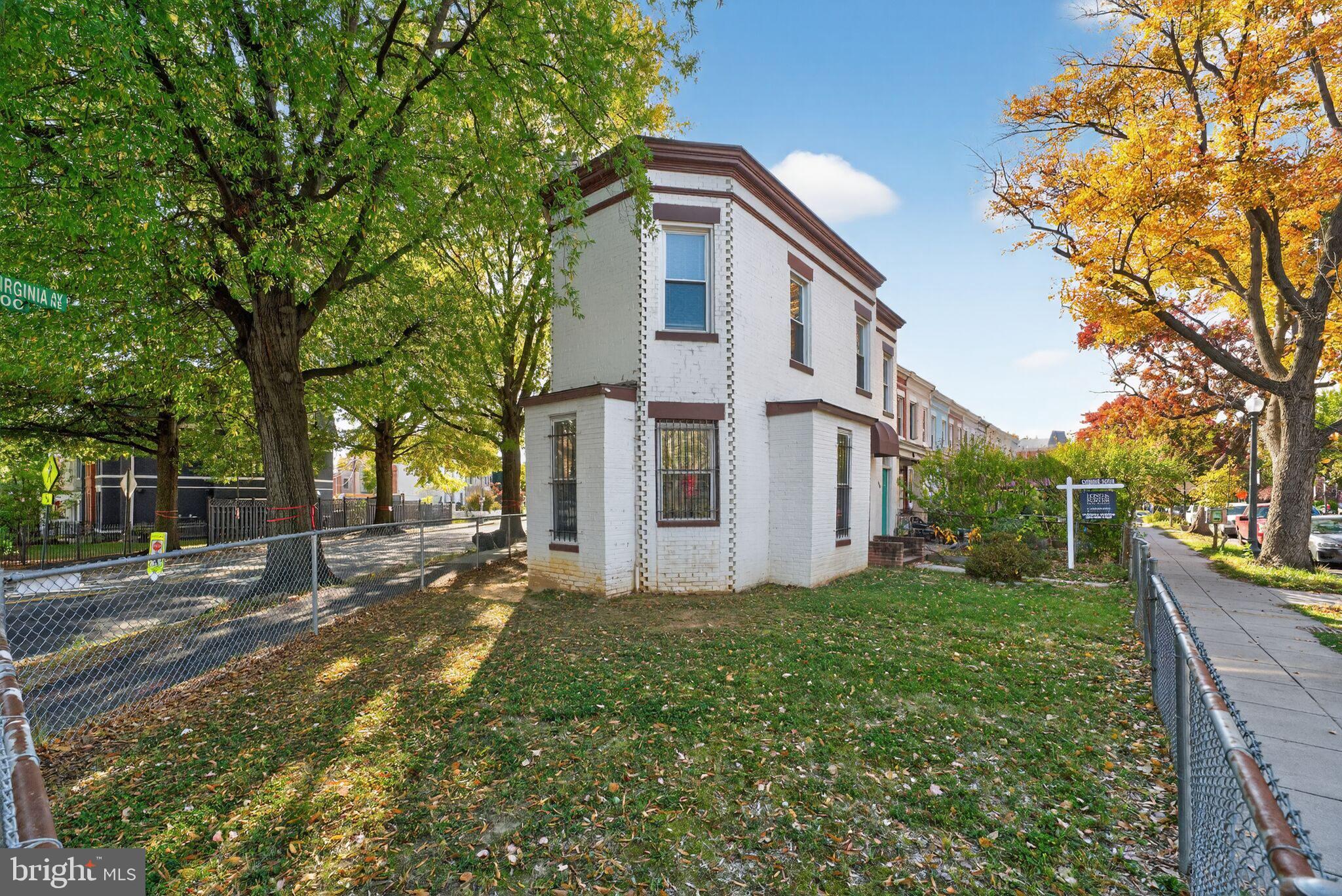 833 L Street Northeast Washington, DC 20002 - Photo 2 of 15 a view of a house with a yard